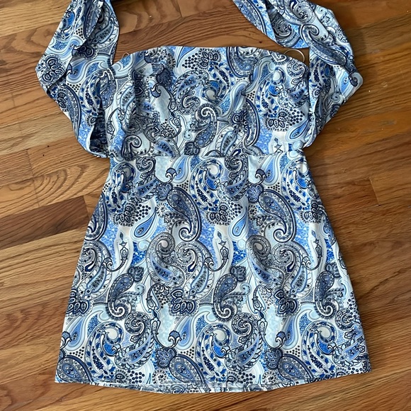 Revolve Blue Paisley Mini Dress - Picture 5 of 5